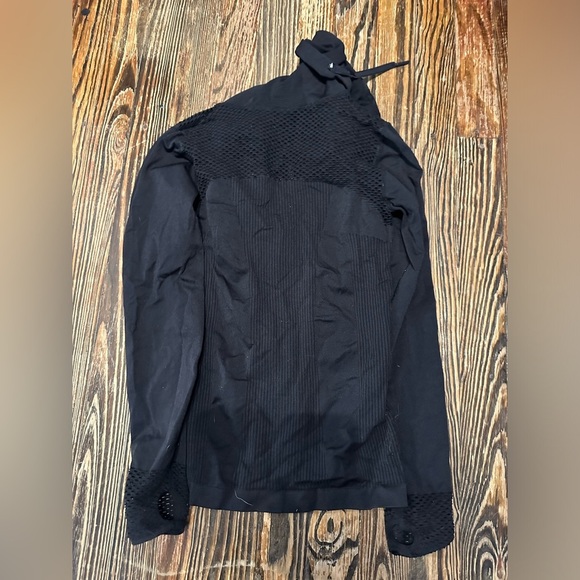 Fabletics Black Women's Workout Jacket - Picture 4 of 4